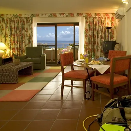 Pestana Gardens 4* 丰沙尔
